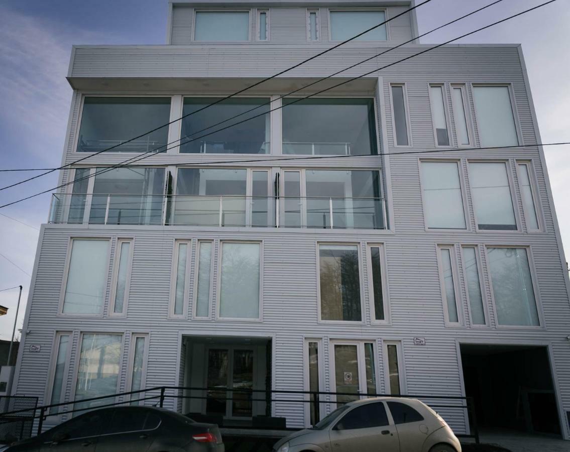 Infinity Plaza Pb Calido Departamento En El Centro De Ushuaiaアパートメント エクステリア 写真